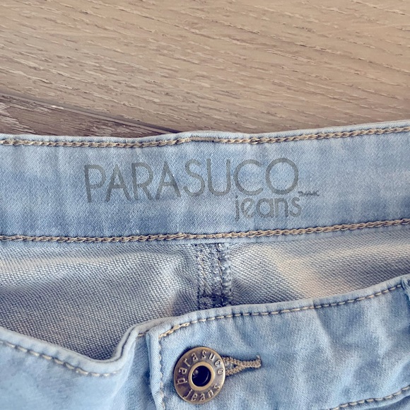 Parasuco Jean shorts, size 12 - Picture 3 of 3
